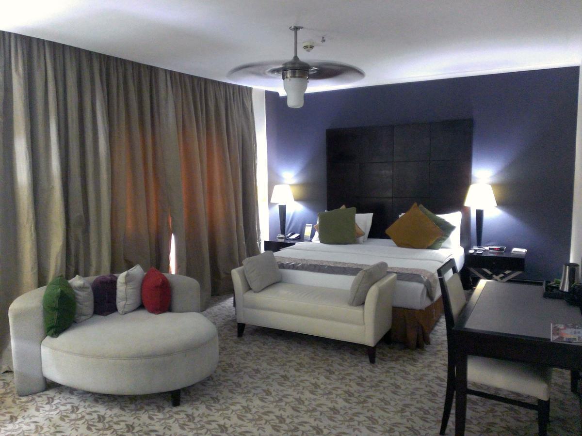 Best Premier Hotel Port Harcourt Buitenkant foto