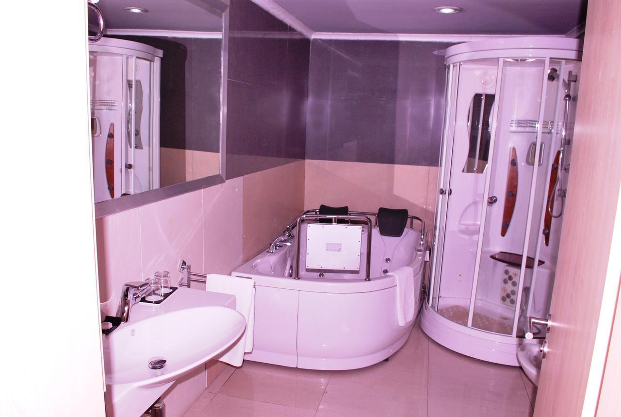 Best Premier Hotel Port Harcourt Buitenkant foto